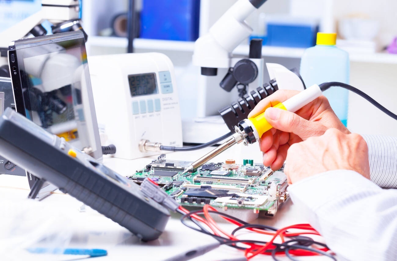 مختبر احترافي استعادة البيانات القرص الصلب SSD ابن جرير المغرب - ترميم الملفات المفقودة